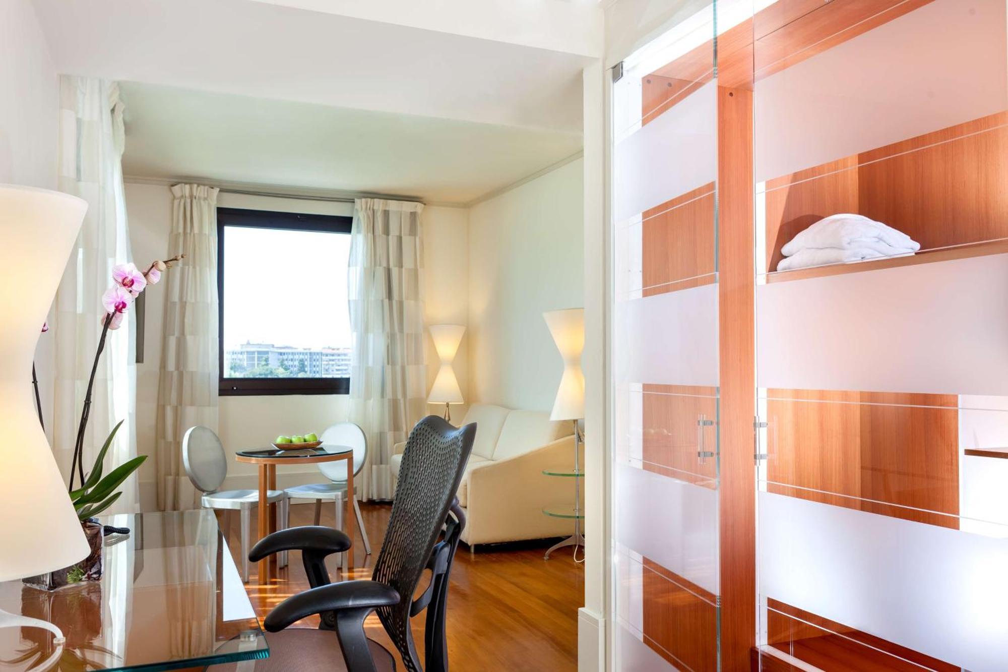 Hilton Garden Inn Florence Novoli Eksteriør bilde