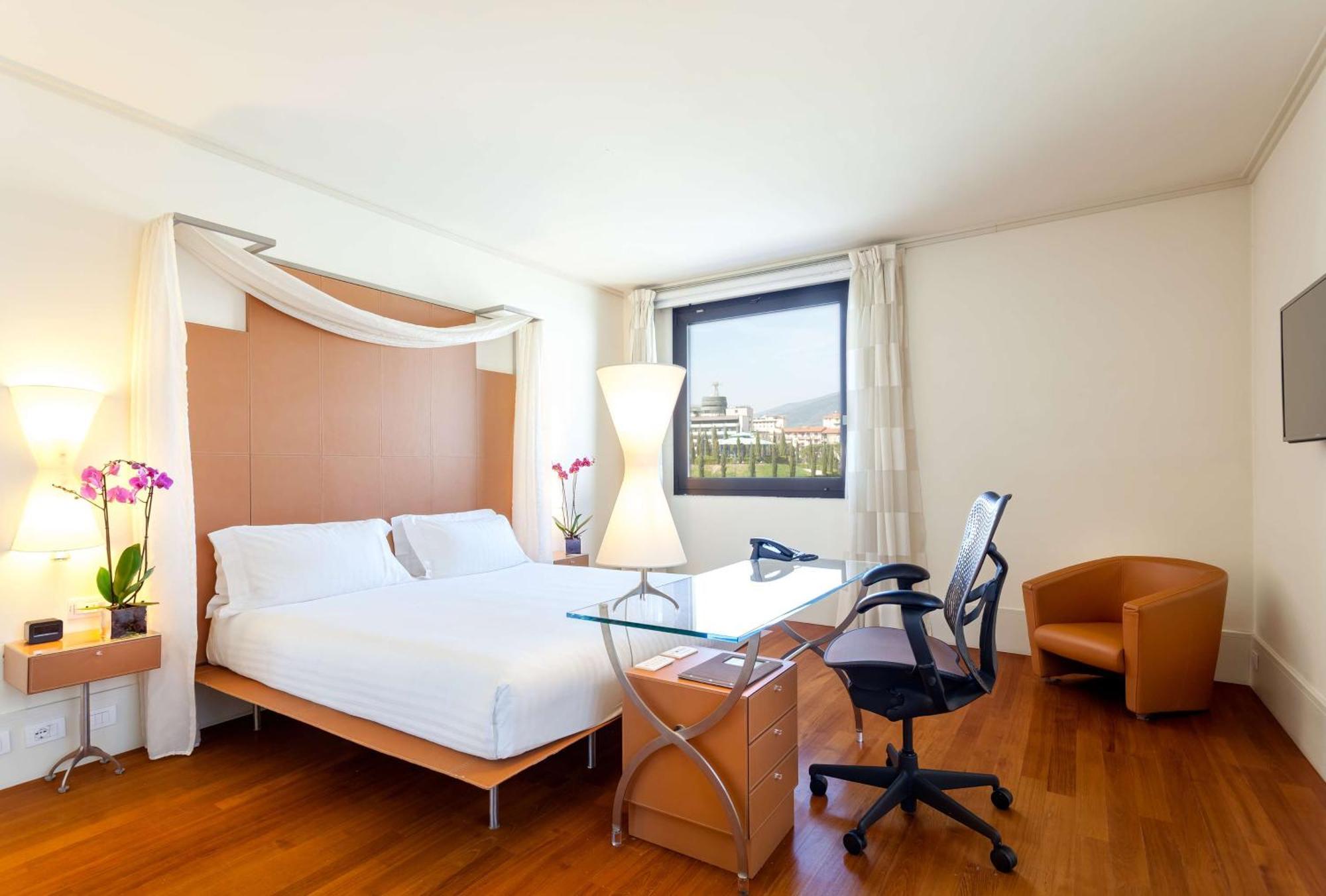 Hilton Garden Inn Florence Novoli Eksteriør bilde